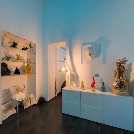Skyhouse Chiaia Naples
