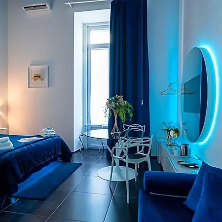 Skyhouse Chiaia