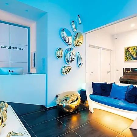 Skyhouse Chiaia 4*