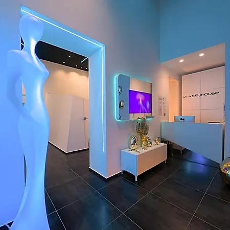 Frühstückspension Skyhouse Chiaia 4*