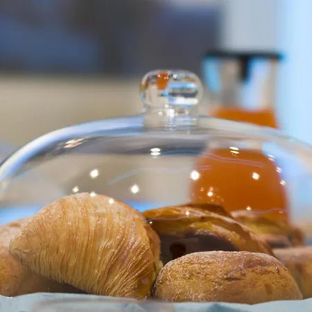 Alojamento de Acomodação e Pequeno-almoço Skyhouse Chiaia 4*