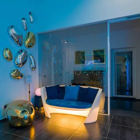 Alojamento de Acomodação e Pequeno-almoço Skyhouse Chiaia 4*