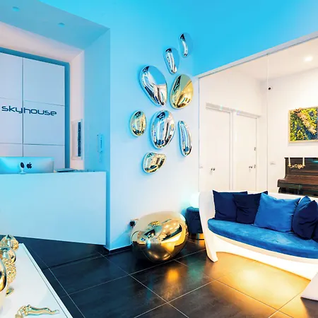 Bed & Breakfast Skyhouse Chiaia 4*
