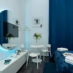 Skyhouse Chiaia Неаполь